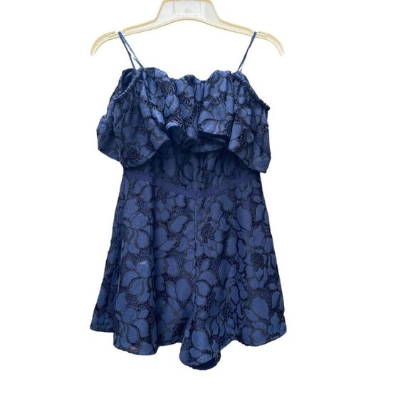 Keepsake Lace Romper Size Small - Picture 4 of 9